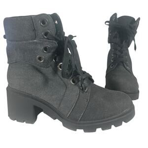 Maurices dark Gray Combat Boots Sz 9 Chunky Heel Lace-Up Lug Sole Ankle Booties